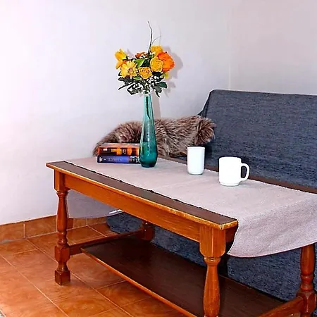 Gabriela Apartamento *
